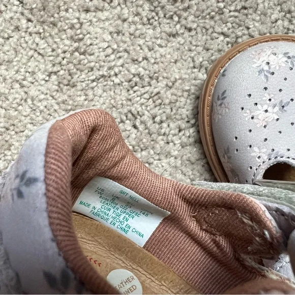 Toddler Girls Mary Janes - Picture 7 of 7